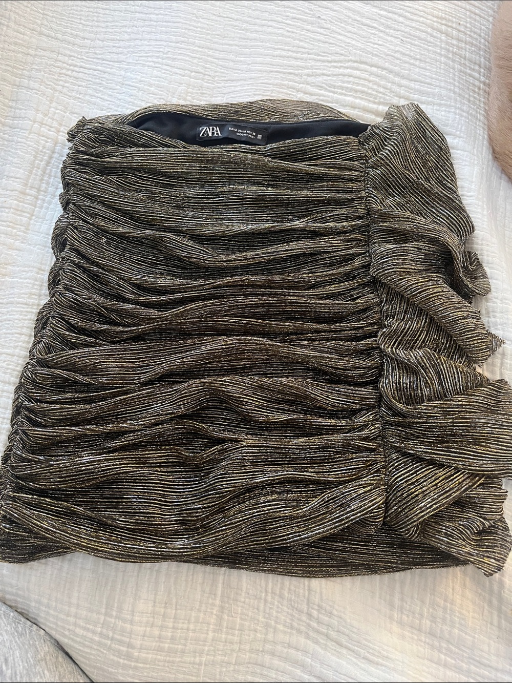 Zara Black and Gold Metallic Ruched Mini Skirt